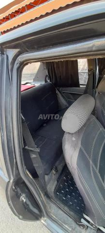 Peugeot 309 1987 photo 5