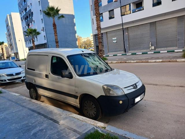 Peugeot Partner Diesel Manuelle 2011 à Fès