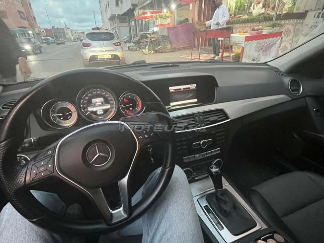 Mercedes-Benz 220 Diesel Automatique 2014