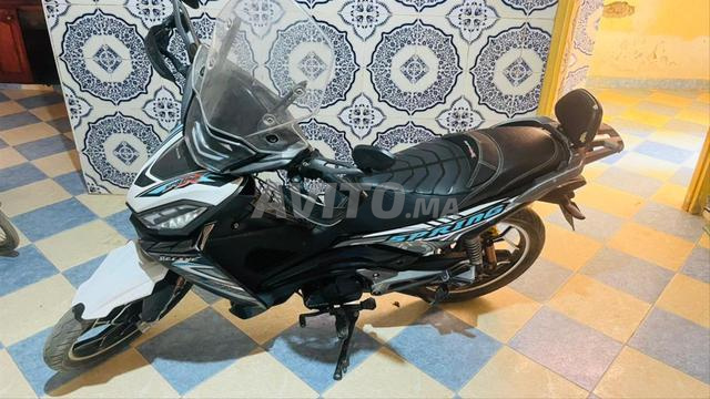 دراجة نارية سبرينغ X موديل 2023 - 2