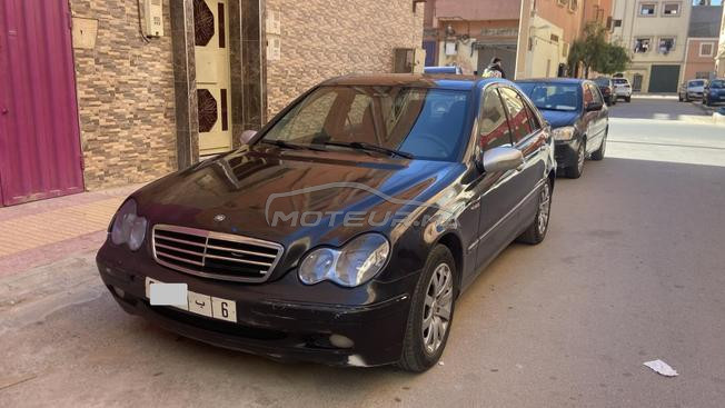 Mercedes-Benz C220 Model 2002 Diwana 2007