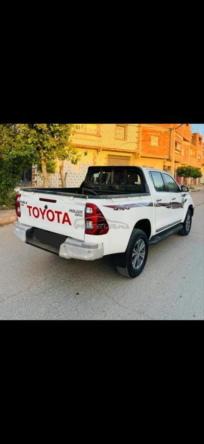 Toyota hilux double cabine 2.4 modèle 2024