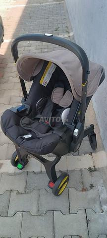 Poussette siège auto 2 en 1 style Doona
