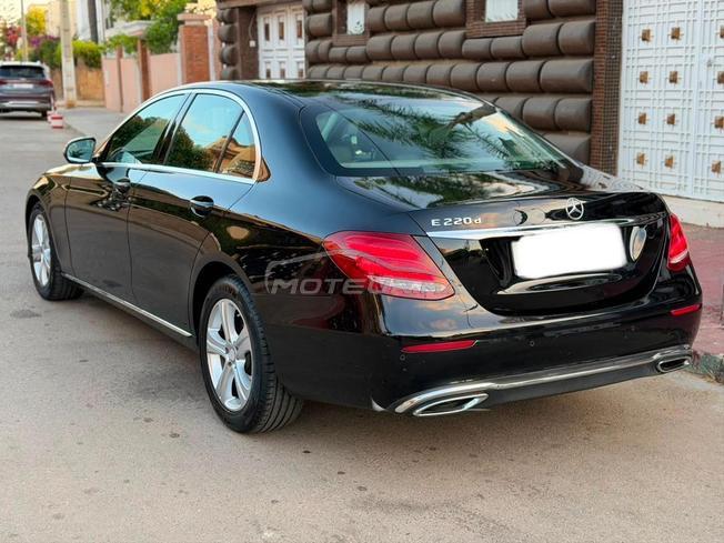 Mercedes E 220D 