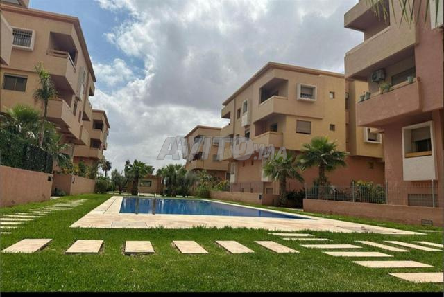Palmier 🌴 targa avec piscine haut standing - 2