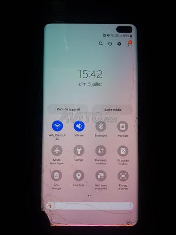 Téléphone toujours fonctionnel, pour celui qui le veut, prix négociable