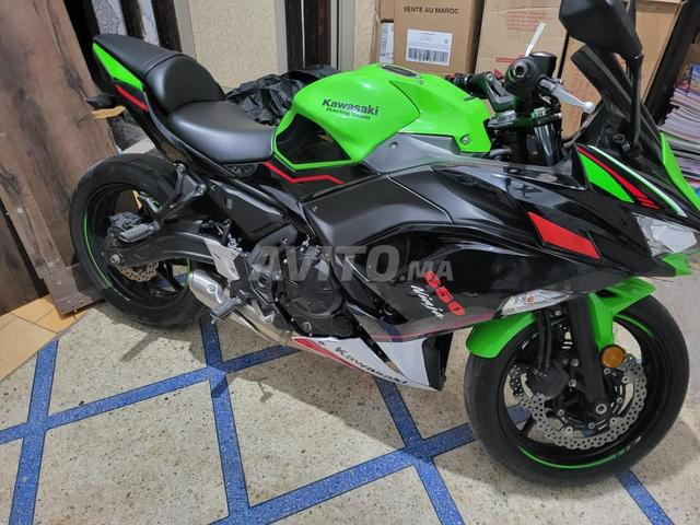 Kawasaki Ninja 650 - 2
