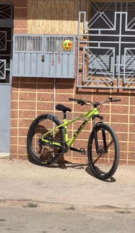 Vélo Trek X Caliber 9, prix Houta, le vélo est en bon état, qui le veut est le bienvenu, bon prix