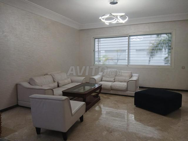 Appartement à louer 161 m² à Casablanca