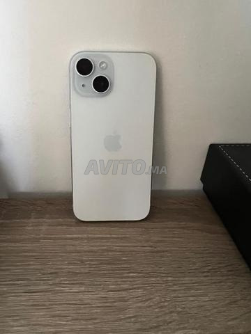 iPhone 15 - 2