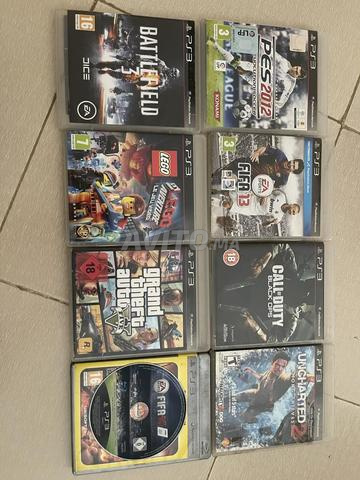 مجموعات أقراص قديمة لجهاز PS3 و XBOX360