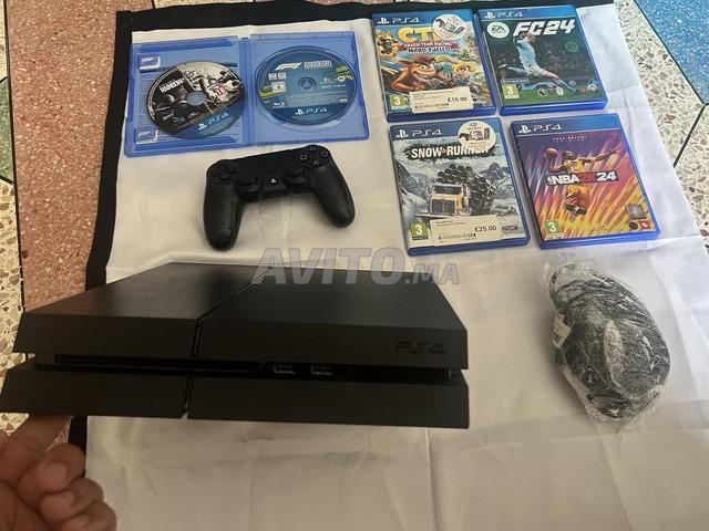 PlayStation 4 500 Go et 6 jeux - 2