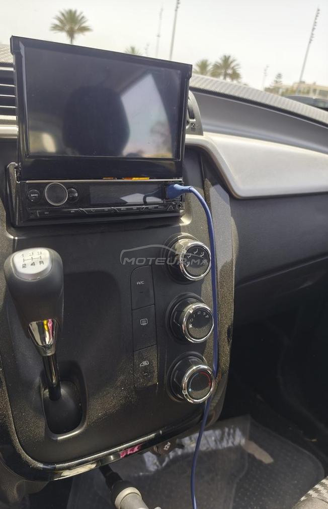Mahindra KUV 100 Essence Manuelle 2025 à Agadir