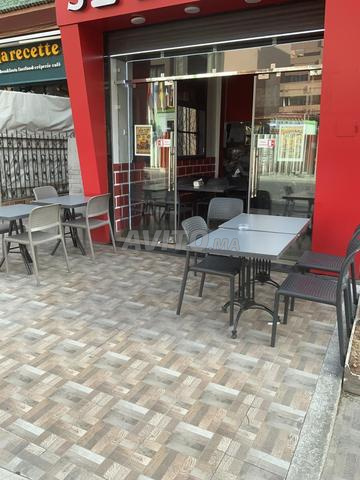 Restaurant burger à vendre 550000 négociable - 2