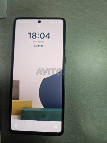 Samsung Galaxy A73 5G - 128 Go - bon état - 2