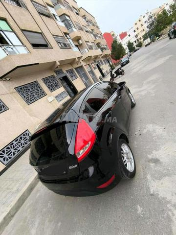فورد فييستا بنزين يدوي 2010 بالدار البيضاء - 2