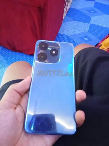 TECNO Spark Go 2024 - 128 Go / 4 Go RAM - 2