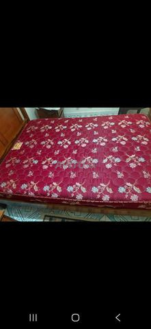 matelas très bon état - 2