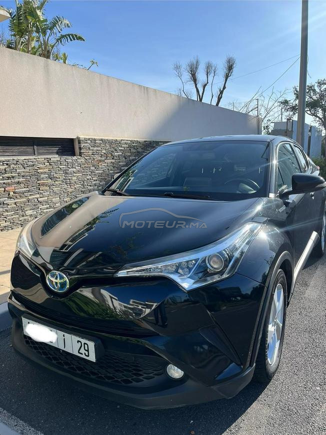 Toyota CHR Hybride Auto comme neuve 1er Main