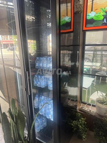 Une vitrine réfrigérée - 2