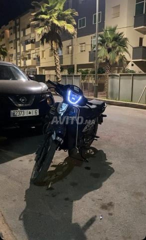 33 moto modèle 2025