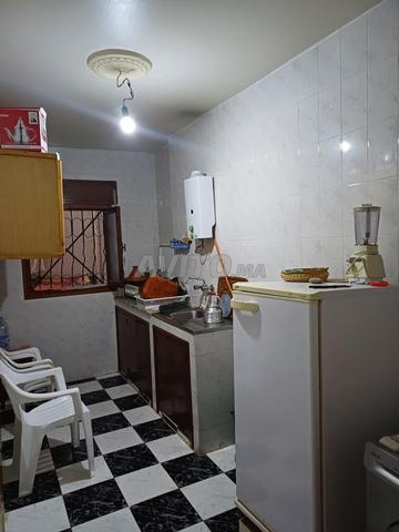 شقة مفروشة للكراء بالكورنيش بمرتيل - 2