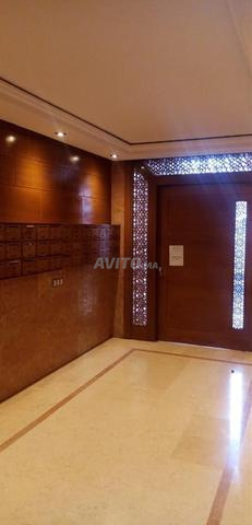 Appartement meublé à louer 35 m² Benjdia, Casablanca - 2