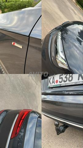 Je mets une Audi Q5 2021 2026