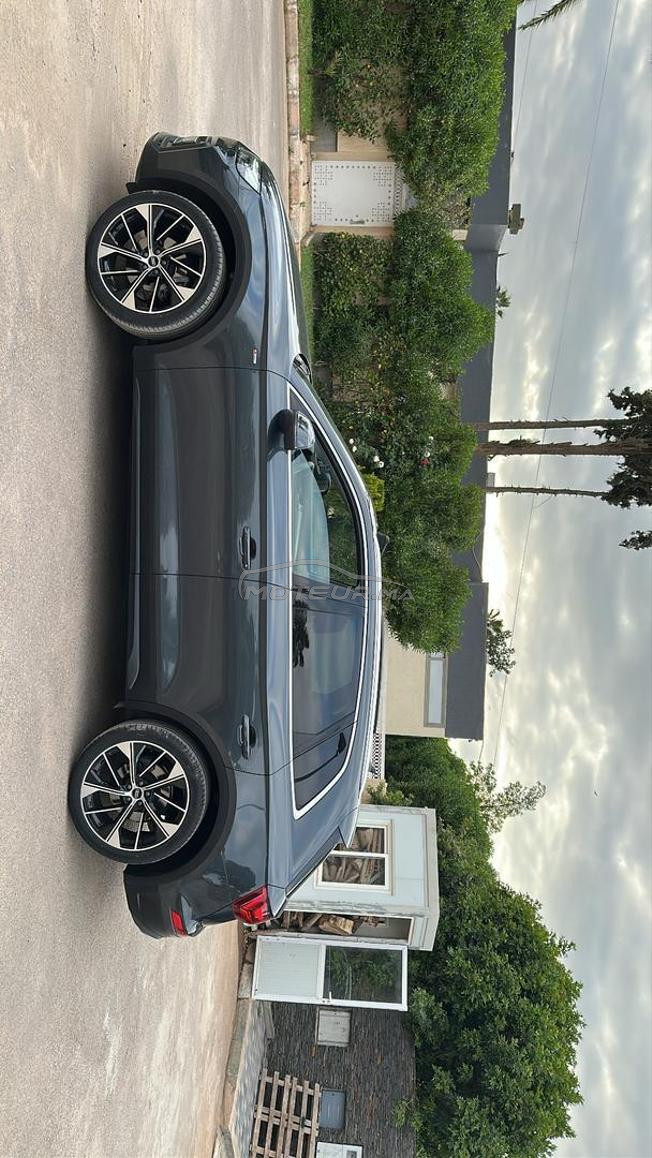 je mets une Audi Q5 2021 2026 