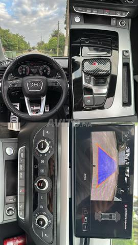 Je mets une Audi Q5 2021 2026