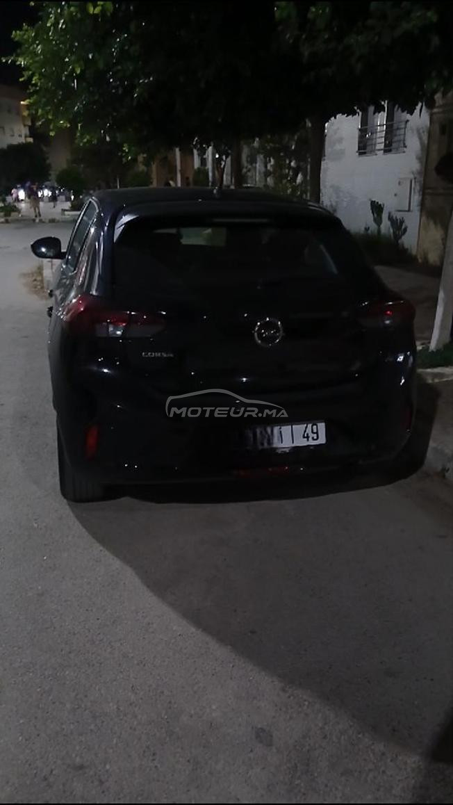 opel corsa model 2023 très bon état 