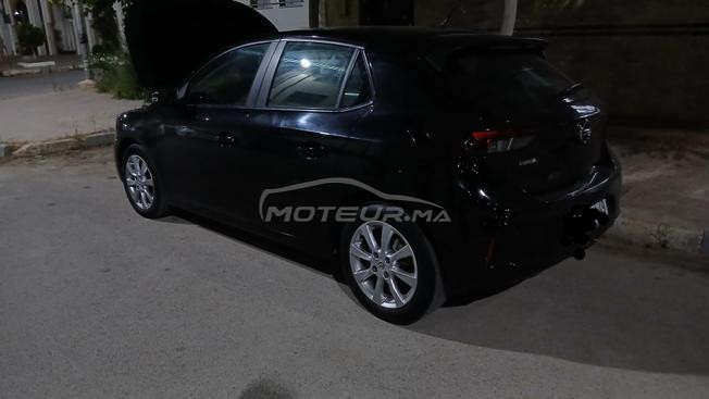 opel corsa model 2023 très bon état 