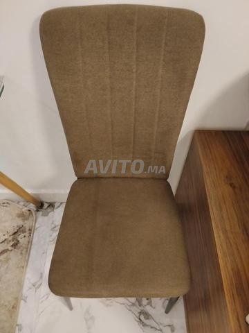 طاولة (غرفة طعام) بحالة جديدة جداً - 2