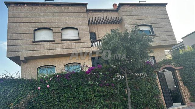 Magnifique villa à vendre à Al Hadika - 2