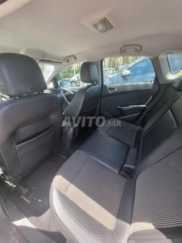 Opel Astra Diesel Manuelle 2012 à Tanger - 2