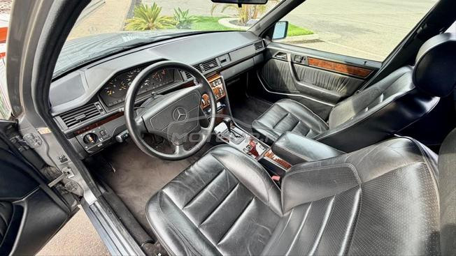 Mercedes-Benz 500E W124 V8 5.0 326CV 1992 PORSCHE