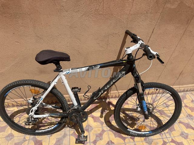 VÉLO OBREA EN BON ÉTAT COMME NEUF TAILLE 26