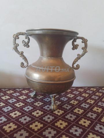 Vase en bronze et pot à thé lourd