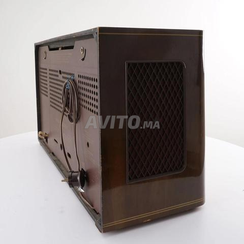 Radio en bois fonctionne parfaitement - 2