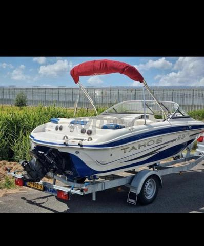 Tahoe Q4 Speedboat 80h – Remorque incluse