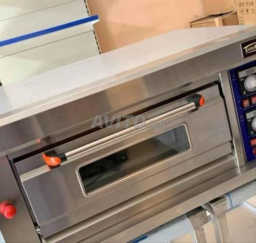 Four pizza professionnel en inox - 2
