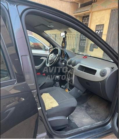 Dacia Sandero Essence Manuelle 2009 à Casablanca - 2