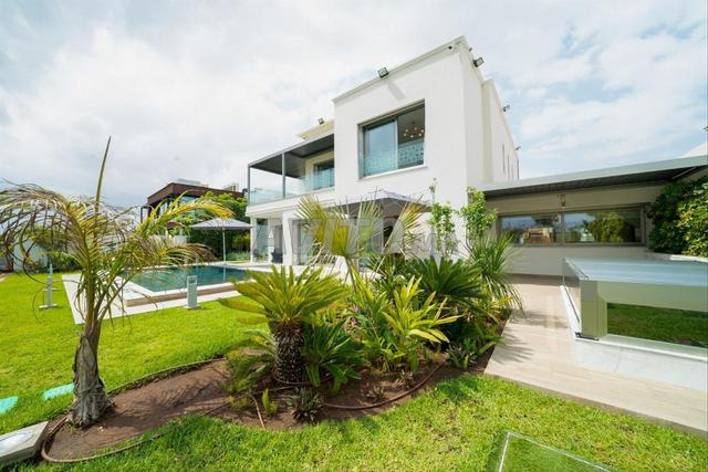 Villa de prestige Front Golf à vendre - 2