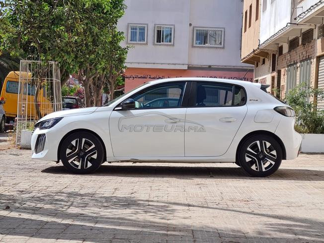 Peugeot 208 Diesel Manuelle 2025 à Casablanca