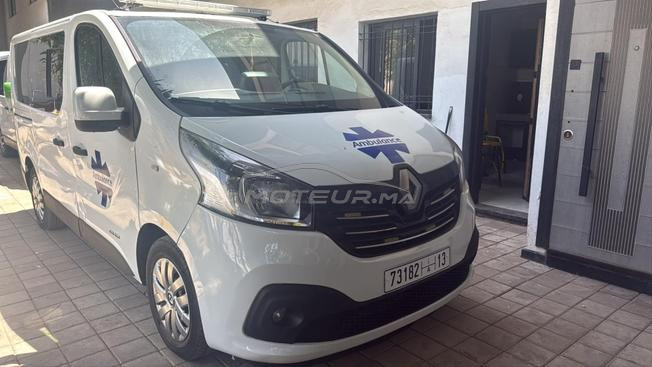 Ambulance Renault Trafic à vendre