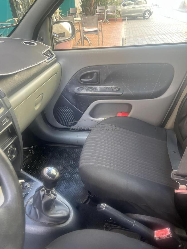 Renault Clio Essence Manuelle 2002 à Rabat