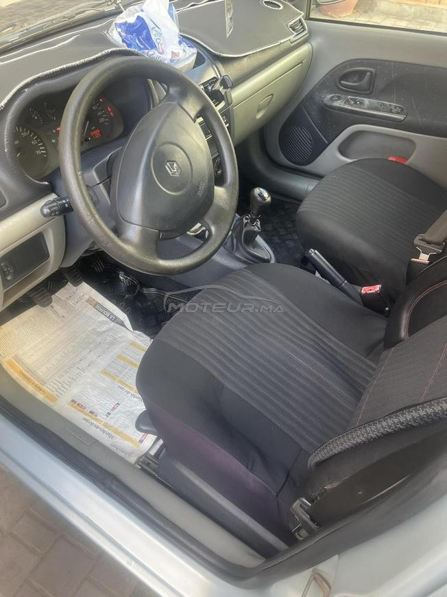 Renault Clio Essence Manuelle 2002 à Rabat