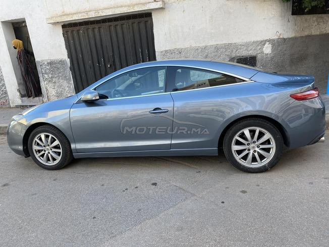 Renault Laguna Coupé Essence Automatique 2011