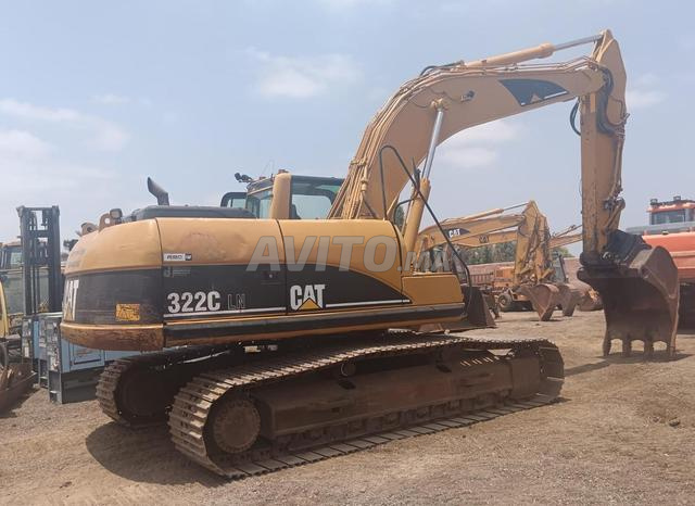 CATERPILLAR 322C - 2