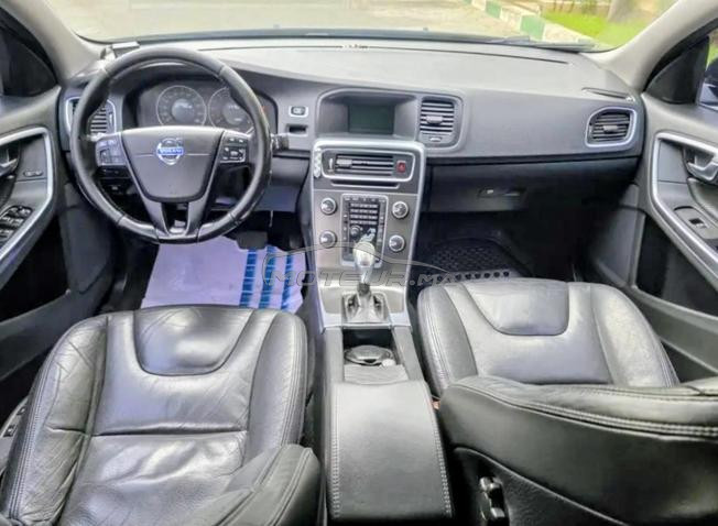 Volvo S60 D4 8cv automatique 04-10-2013